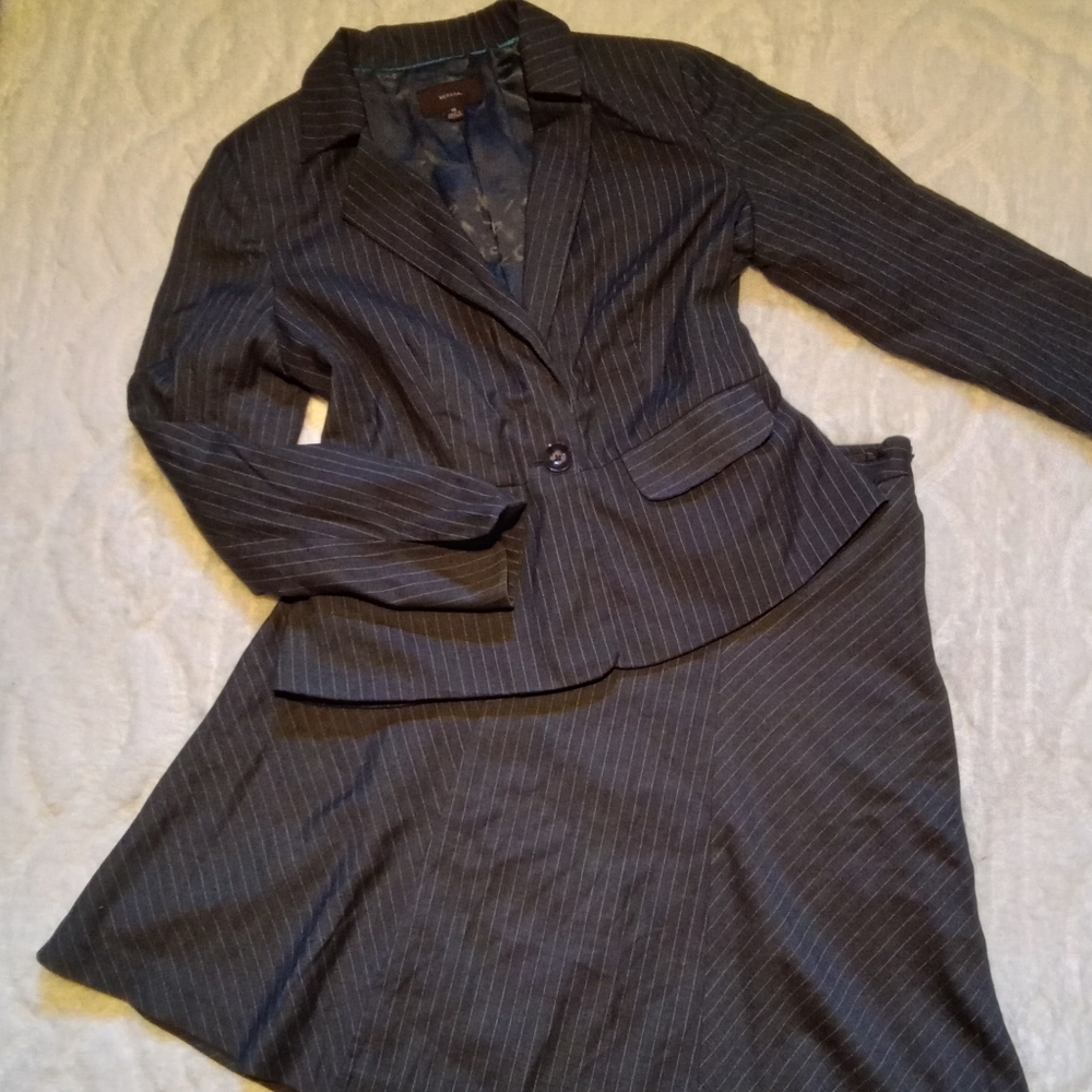 Merona Pinstripe Skirt Suit Set Sz 12